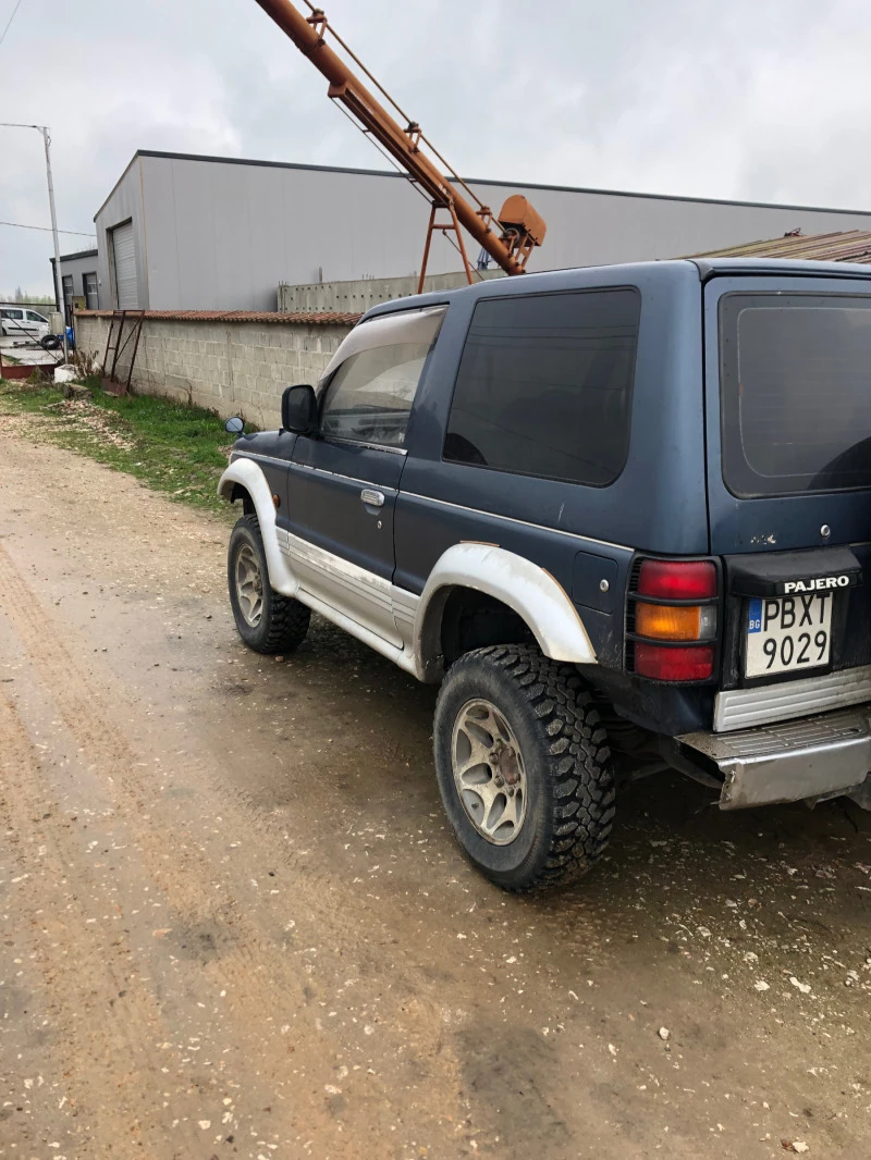 Mitsubishi Pajero 2.5 , снимка 7 - Автомобили и джипове - 47189604