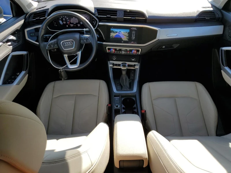 Audi Q3 45 TFSI* S-line* Digital cockpit* CarPlay* Pano, снимка 8 - Автомобили и джипове - 49389304