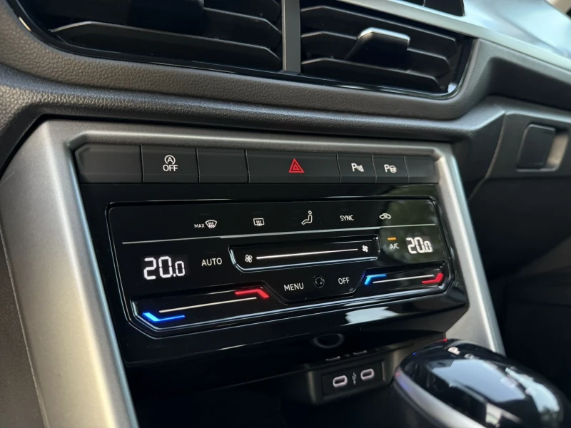 VW T-Roc 1.5 TSI 150Hp, снимка 8 - Автомобили и джипове - 51076955