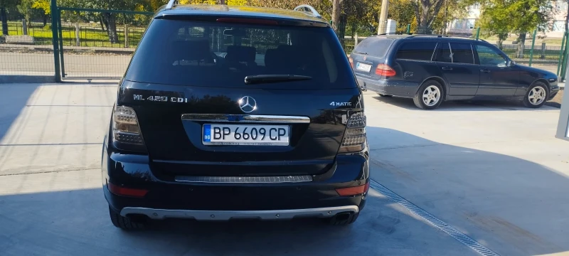 Mercedes-Benz ML 420 CDI, снимка 12 - Автомобили и джипове - 51644636