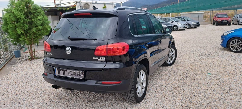 VW Tiguan 2.0TDI 4X4 NAVI, снимка 6 - Автомобили и джипове - 51761699