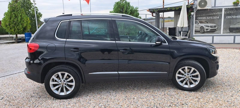 VW Tiguan 2.0TDI 4X4 NAVI, снимка 8 - Автомобили и джипове - 51761699