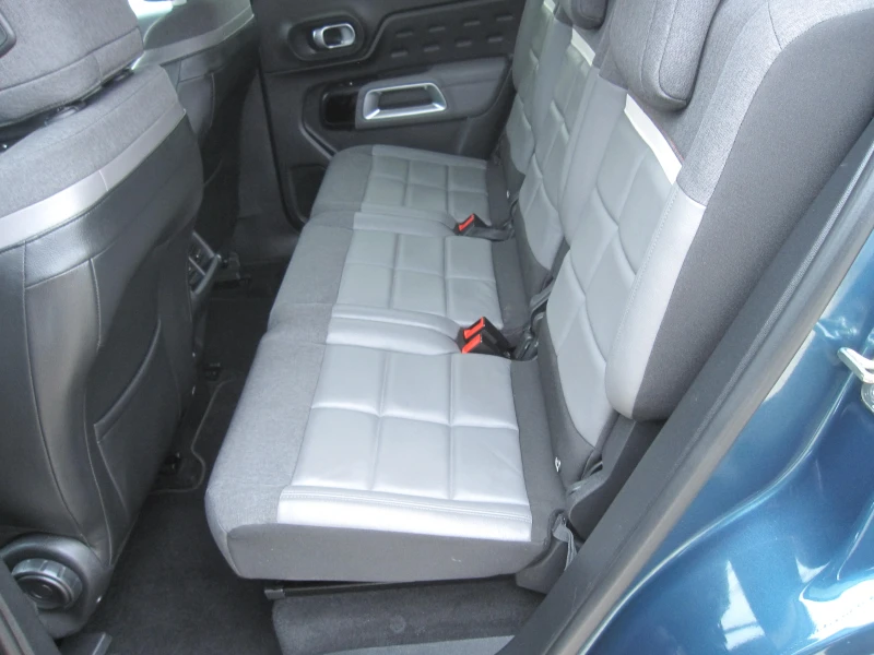 Citroen C5 Aircross Автомат, 1, 5-HDI, Navi, Кожа, Камера, снимка 14 - Автомобили и джипове - 52815772