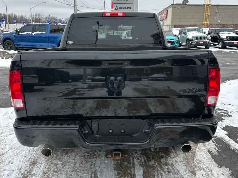Dodge RAM 1500 * Express * CARFAX * БЕЗ ПЪРВОНАЧАЛНА ВНОСКА, снимка 4 - Автомобили и джипове - 52969821