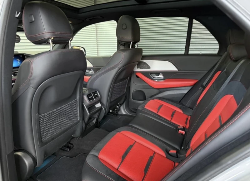 Mercedes-Benz GLE 53 4MATIC + * 360* Pano* Burmester, снимка 9 - Автомобили и джипове - 53112122