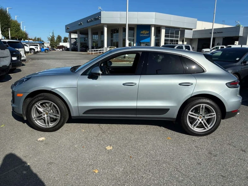 Porsche Macan * AWD * CARFAX * ЦЕНА ДО БГ, снимка 2 - Автомобили и джипове - 53559093