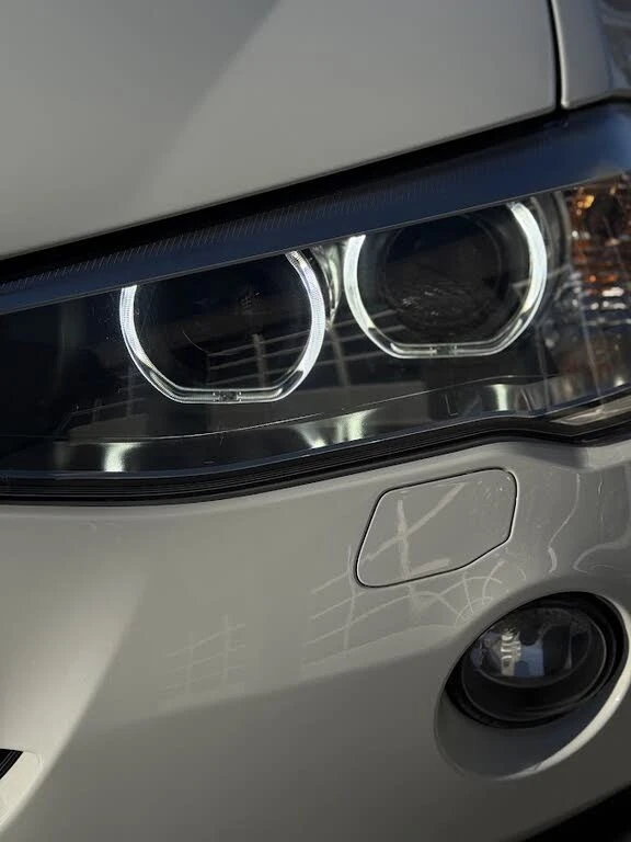 BMW X3 xDrive* АвтоКредит* (ЦЕНА ДО БГ), снимка 9 - Автомобили и джипове - 54041087