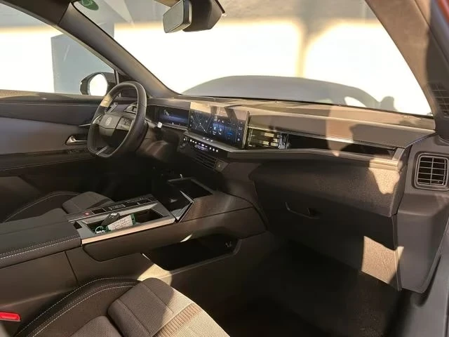 Opel Grandland X 73kWh GS DISTR 360* Matrix HUD Winter Package PANO, снимка 4 - Автомобили и джипове - 54221900