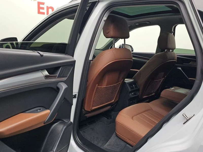 Audi Q5 40 TDI Quattro| 204к.с.| ВКЛ.ТЕХНОТЕСТ, снимка 11 - Автомобили и джипове - 55119184