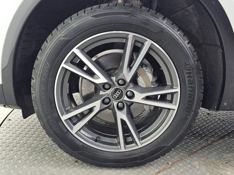 Audi Q5 40 TDI Quattro| 204к.с.| ВКЛ.ТЕХНОТЕСТ, снимка 5 - Автомобили и джипове - 55119184