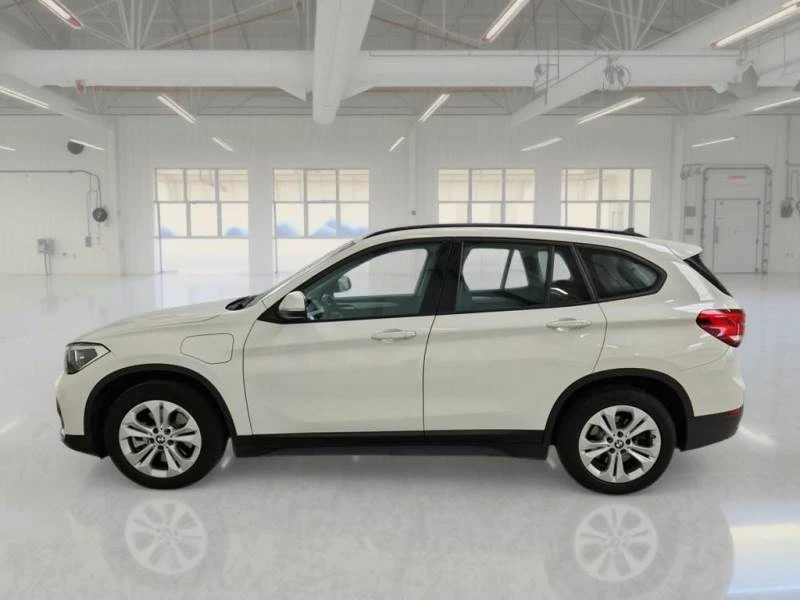 BMW X1, снимка 2 - Автомобили и джипове - 56162703