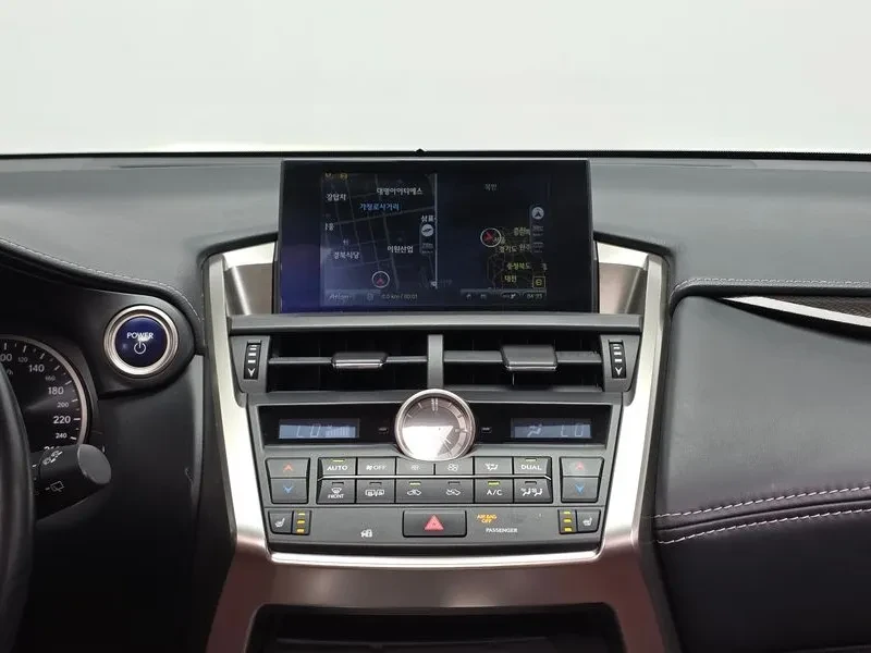 Lexus NX 300H SUPREME, снимка 14 - Автомобили и джипове - 56360199