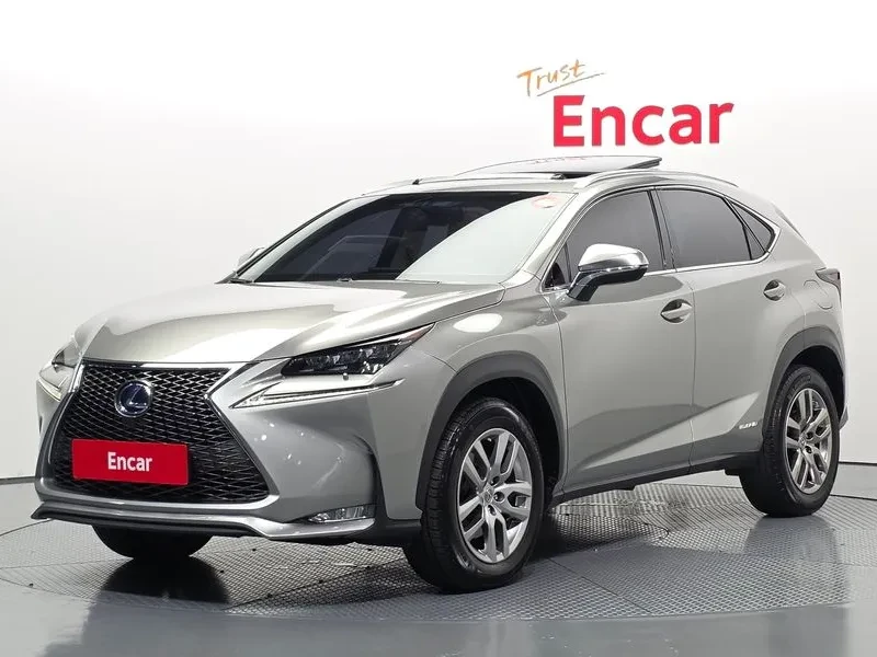 Lexus NX 300H SUPREME