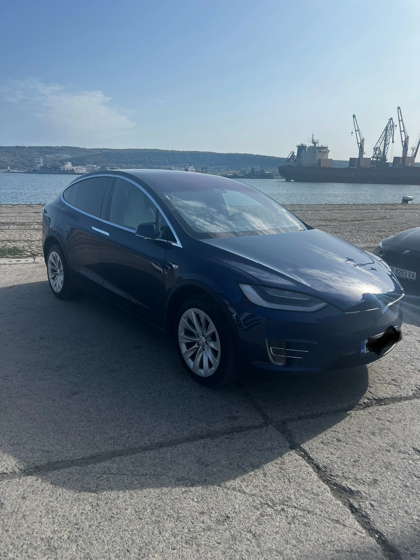 Tesla Model X  - изображение 3