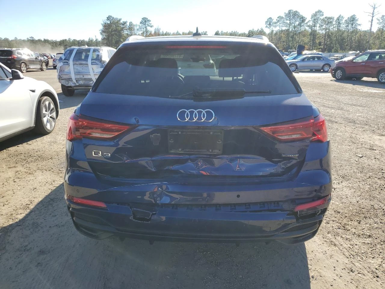 Audi Q3 45 TFSI* S-line* Digital cockpit* CarPlay* Pano - изображение 5