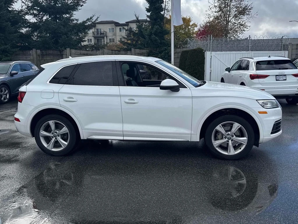 Audi Q5 * Progressiv * CARFAX * БЕЗ ПЪРВОНАЧАЛНА ВНОСКА - изображение 3