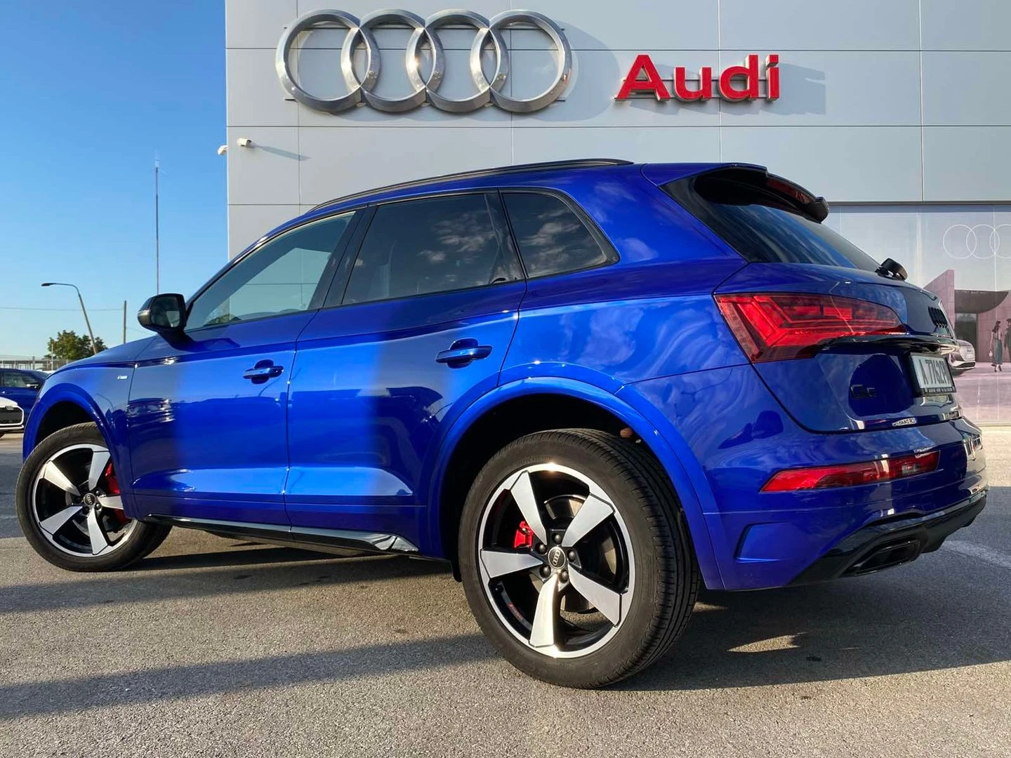Audi Q5 S line 40 TDI quattro | Mobile.bg — изображение 6