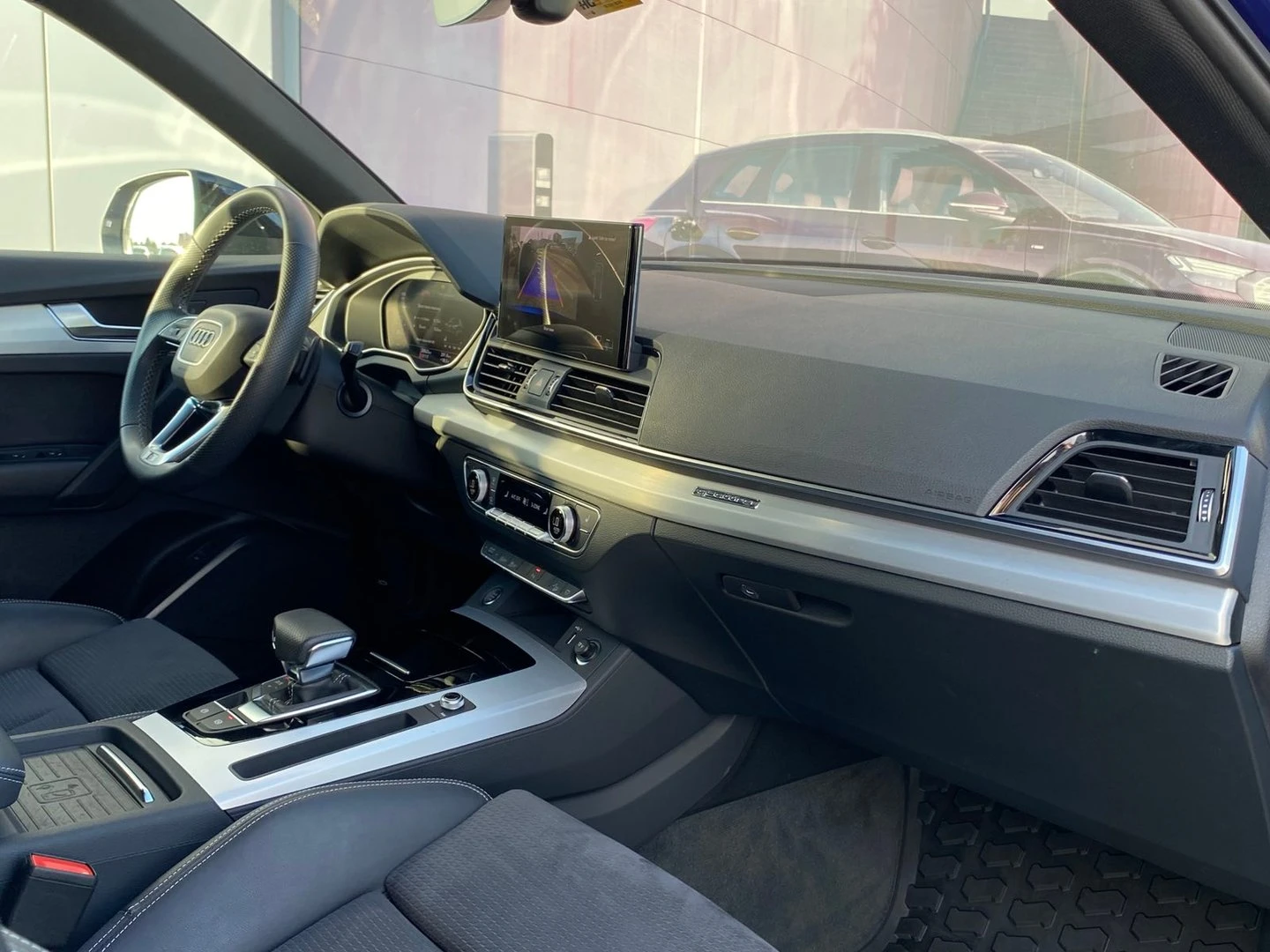 Audi Q5 S line 40 TDI quattro | Mobile.bg — изображение 11