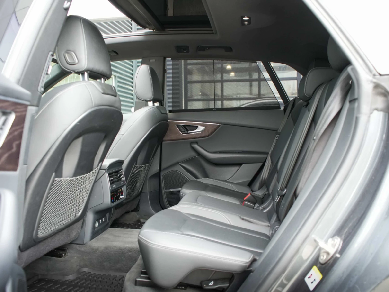 Audi Q8 PRESTIGE| MATRIX| DISTRONIK| PANO| B&O| ����| ���� | Mobile.bg � ����������� 16