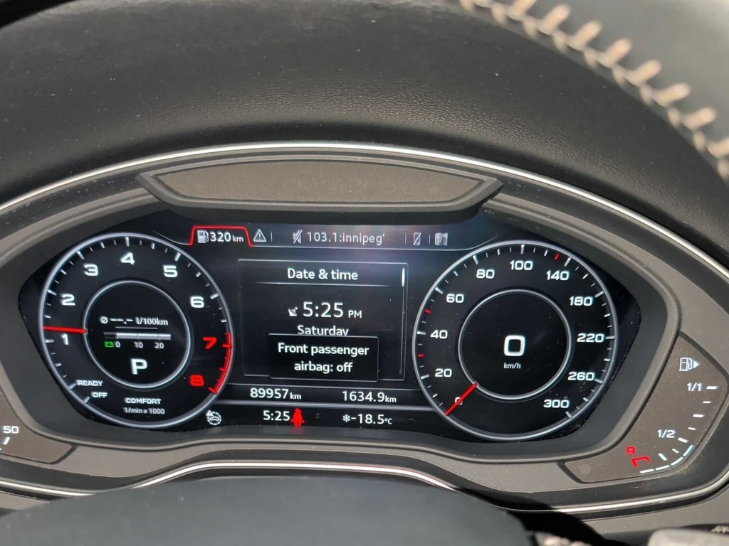 Audi Q5 * Technik / DISTRONIC / ОБДУХВАНЕ / CARFAX - изображение 8