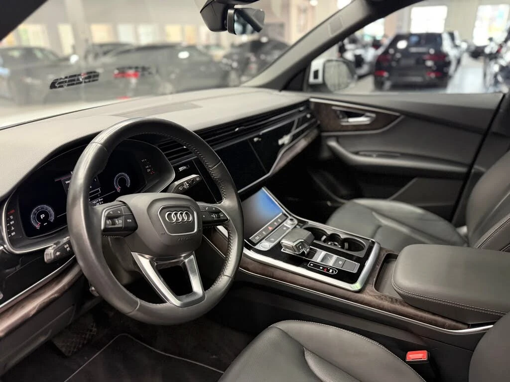 Audi Q8 Progressiv* 55 TFSI* АвтоКредит* (ЦЕНА ДО БГ), снимка 9 - Автомобили и джипове - 54002417