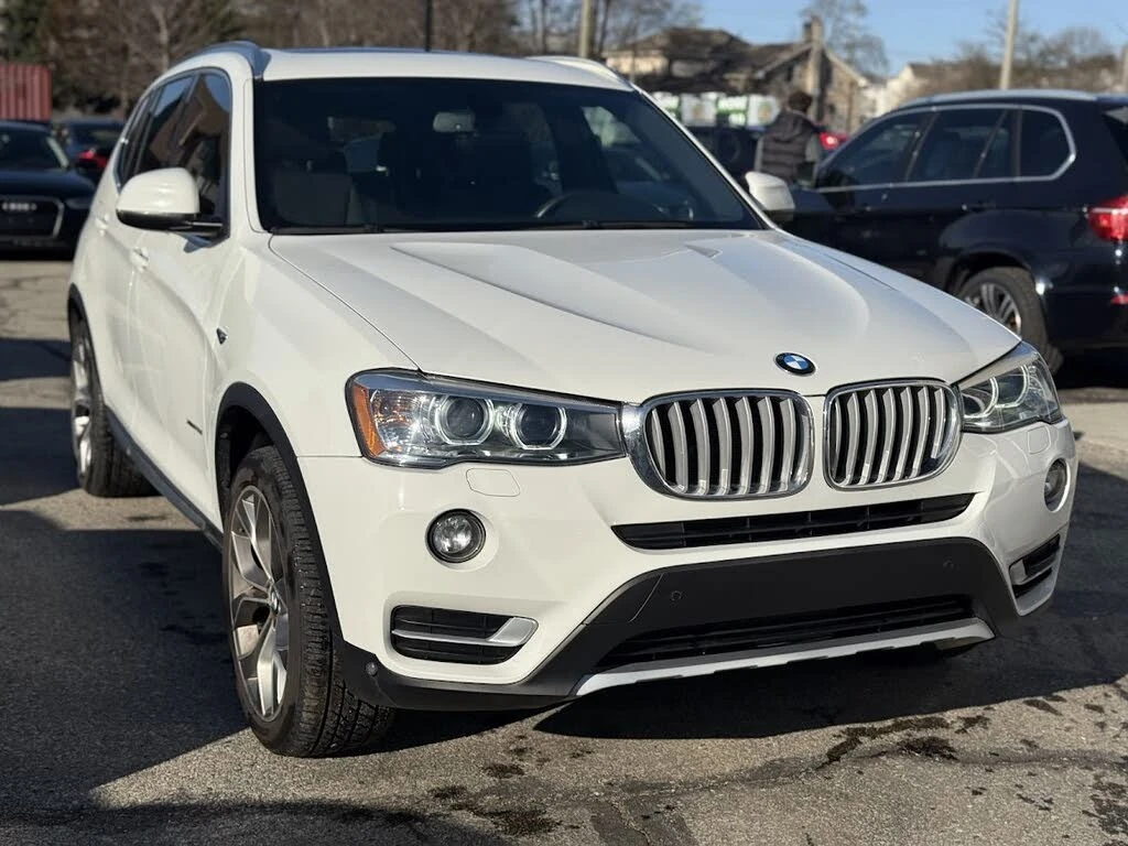 BMW X3 xDrive* АвтоКредит* (ЦЕНА ДО БГ), снимка 8 - Автомобили и джипове - 54041087