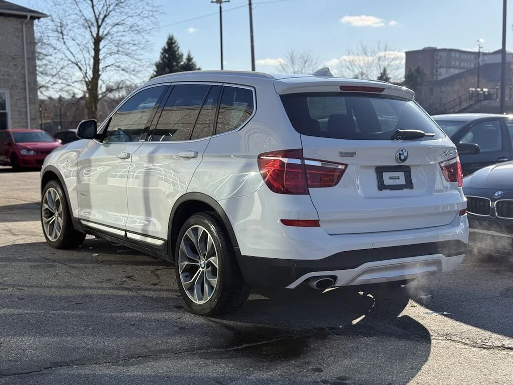 BMW X3 xDrive* АвтоКредит* (ЦЕНА ДО БГ), снимка 5 - Автомобили и джипове - 54041087