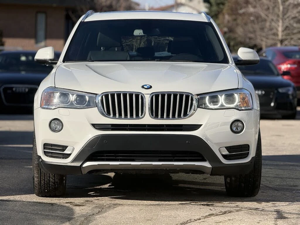 BMW X3 xDrive* АвтоКредит* (ЦЕНА ДО БГ), снимка 3 - Автомобили и джипове - 54041087