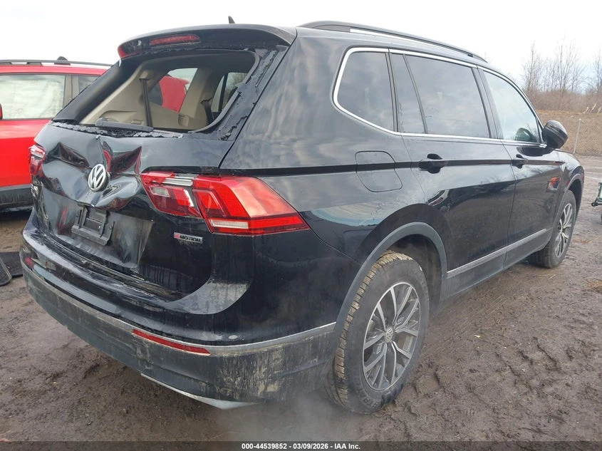 VW Tiguan 2.0l Volkswagen 2.0T Se/2.0T Se R-Line Black/2.0T , снимка 4 - Автомобили и джипове - 54121294