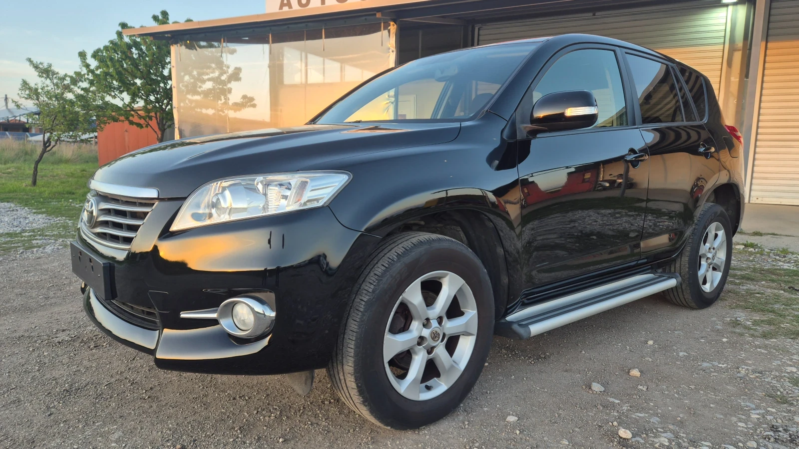 Toyota Rav4, снимка 4 - Автомобили и джипове - 54346466