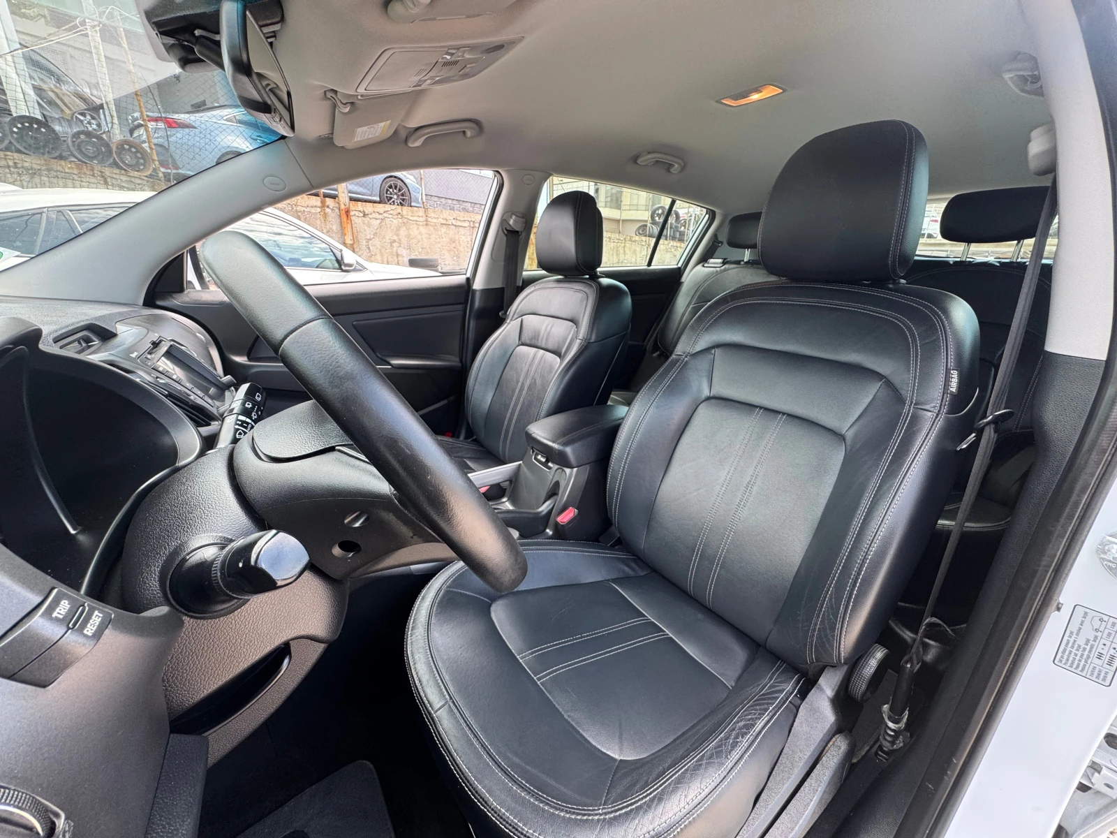 Kia Sportage ФУЛ ЕКСТРИ, снимка 9 - Автомобили и джипове - 55024366