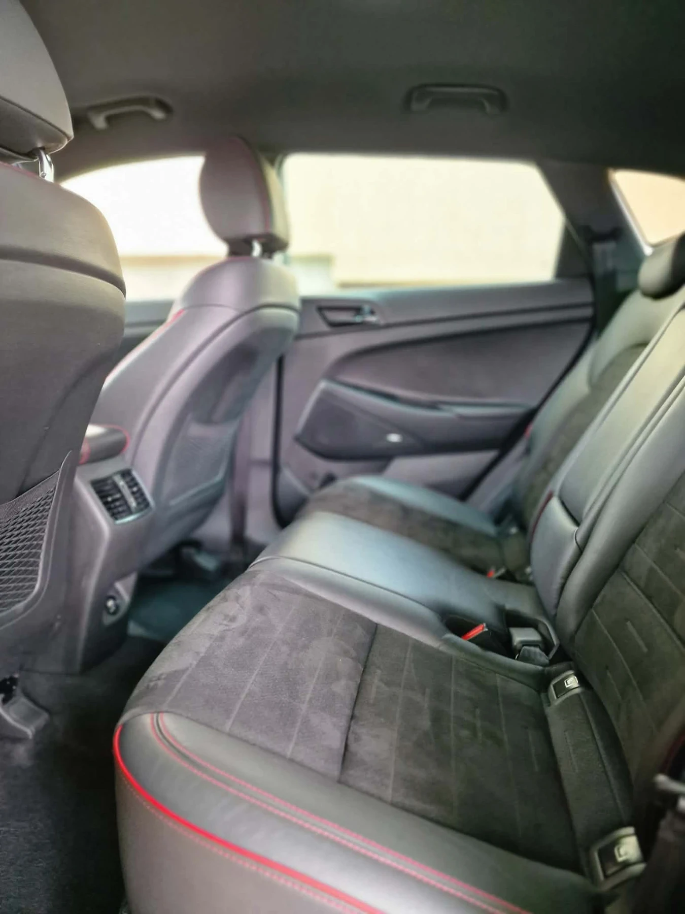 Hyundai Tucson N-Line 1.6 crdi, снимка 13 - Автомобили и джипове - 55485299