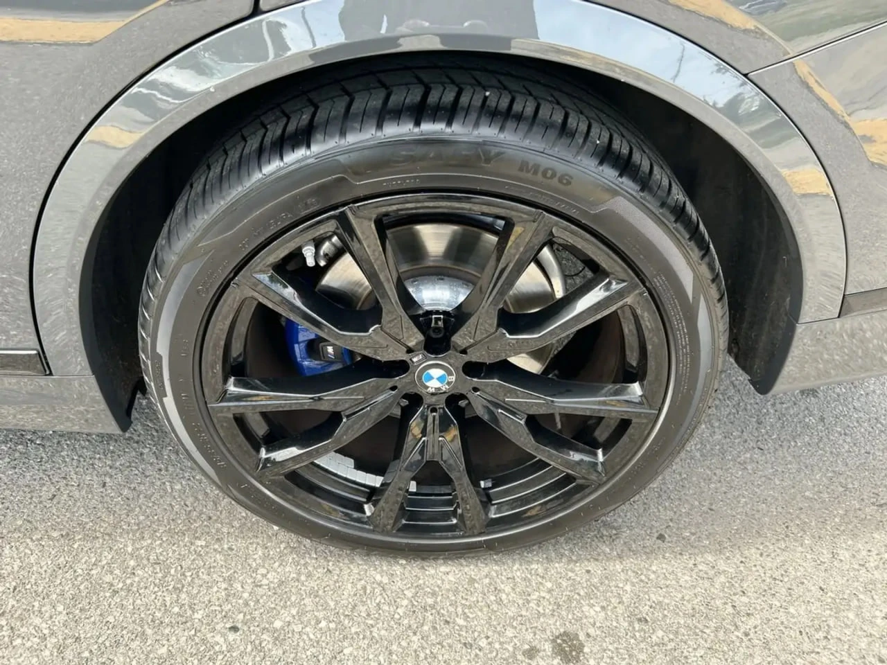 BMW X7 PREMIUM EXELLENCE PACK * ВСИЧКИ ЕКСТРИ ЗА МОДЕЛА* , снимка 7 - Автомобили и джипове - 55941201