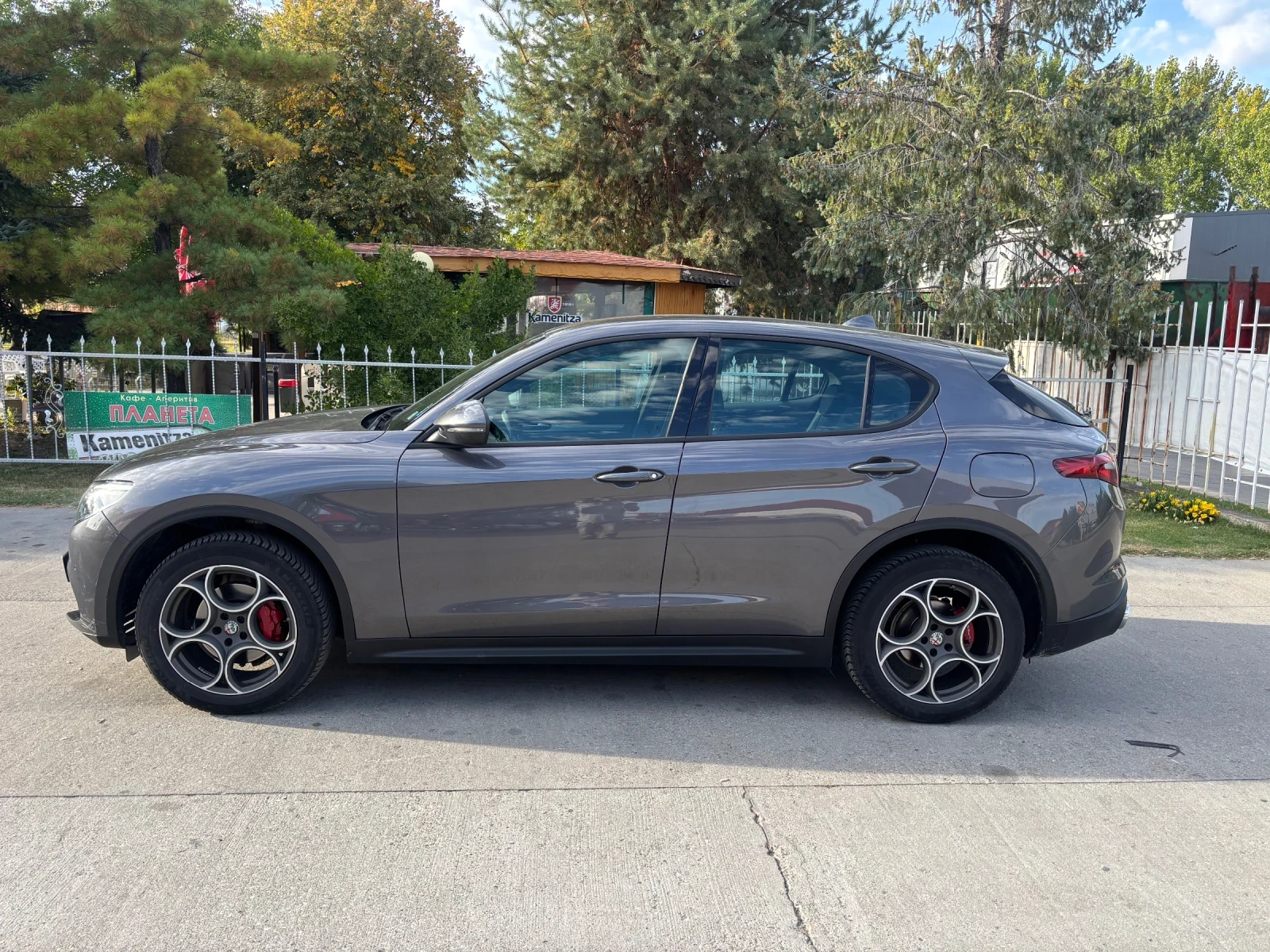 Alfa Romeo Stelvio, снимка 2 - Автомобили и джипове - 56433235