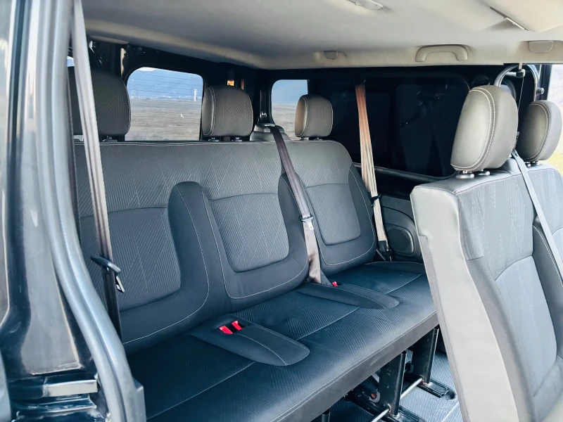 Renault Trafic 1.6-145кс.MAXI, снимка 11 - Бусове и автобуси - 53167569