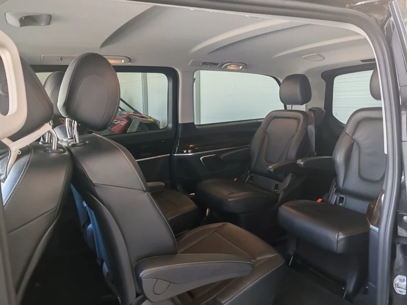 Mercedes-Benz V 220, снимка 5 - Бусове и автобуси - 53410942