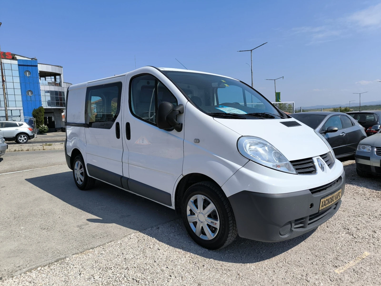 Opel Vivaro 2.0TD - изображение 3