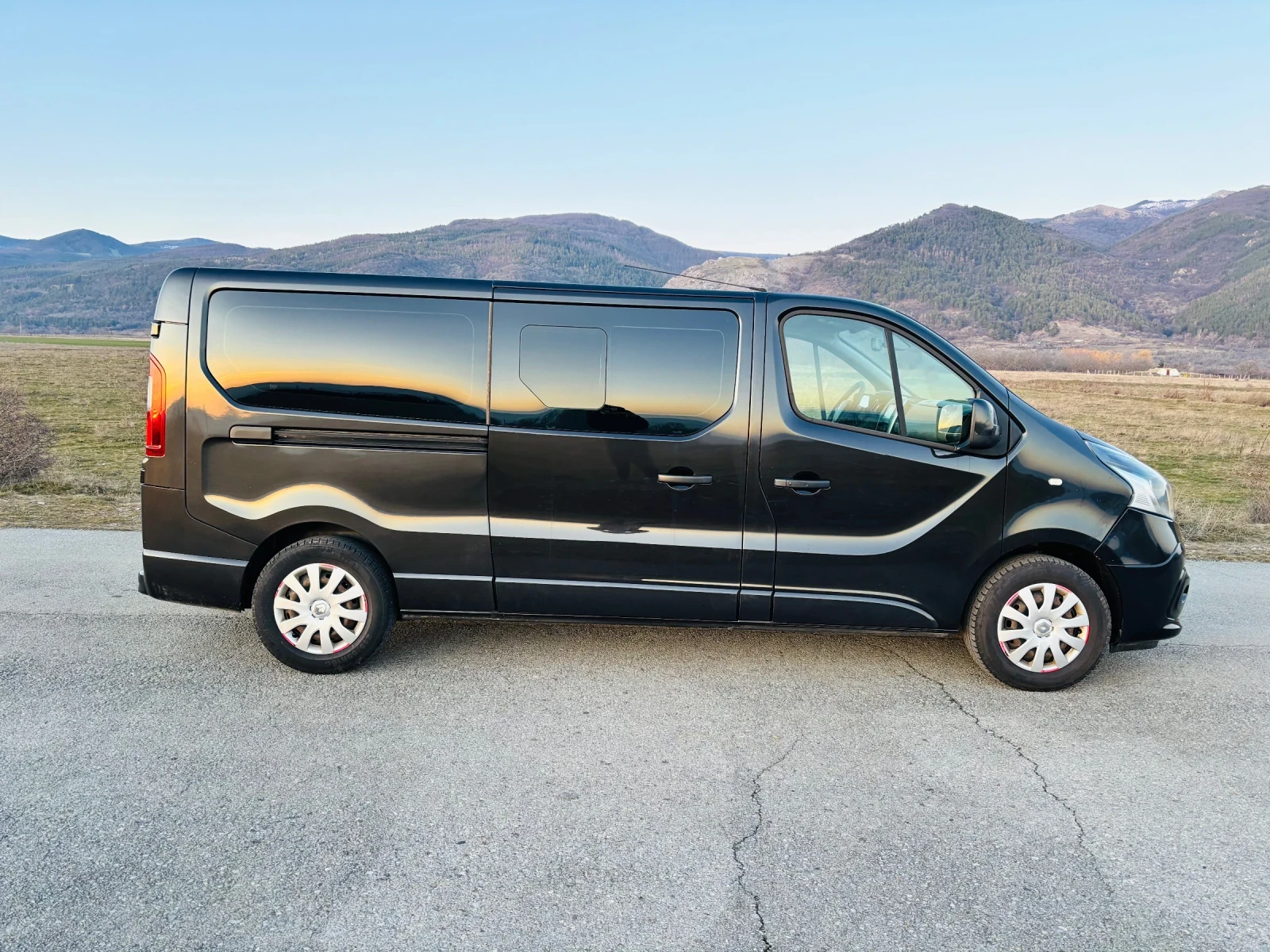 Renault Trafic 1.6-145кс.MAXI - изображение 3