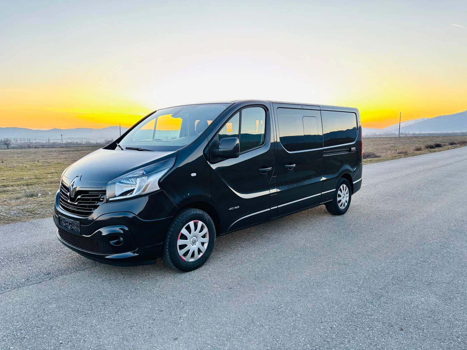 Renault Trafic 1.6-145кс.MAXI - изображение 8