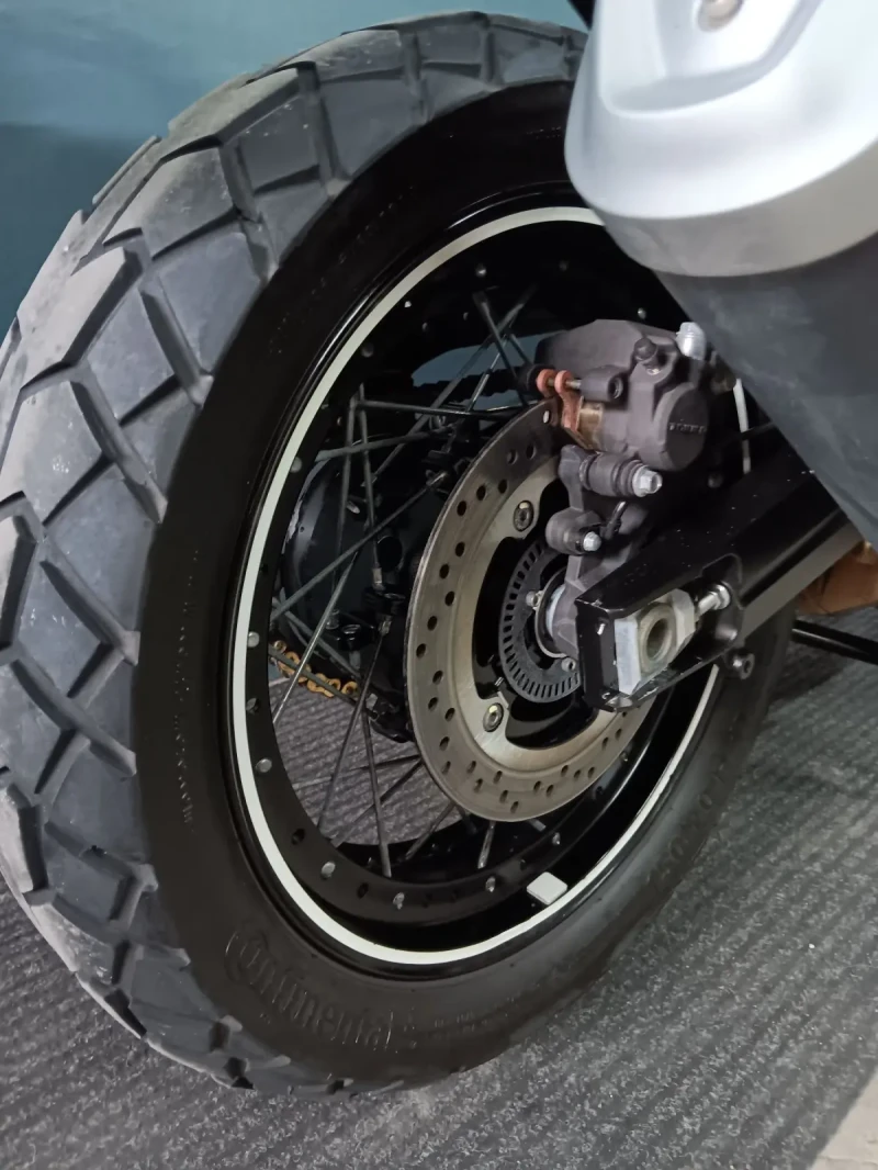 Suzuki V-strom DL1050XT ABS TC, снимка 14 - Мотоциклети и мототехника - 49994018