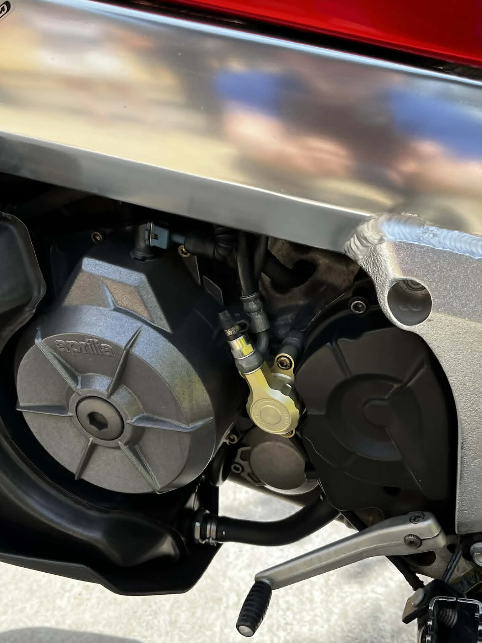 Aprilia Caponord, снимка 17 - Мотоциклети и мототехника - 54386172