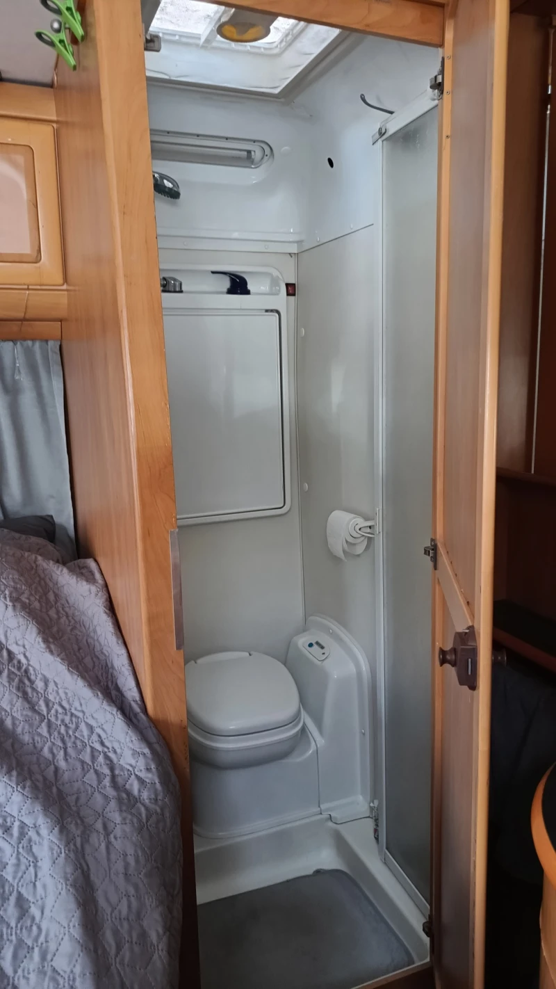 Кемпер HYMER / ERIBA B 574, снимка 11 - Каравани и кемпери - 47598086