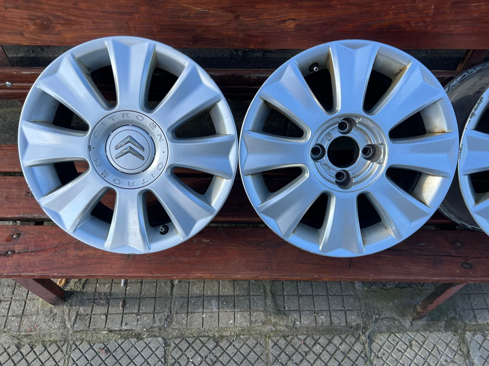 ������ | Mobile.bg � ����������� 3