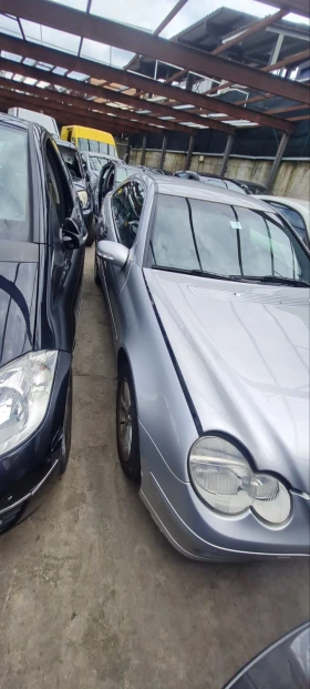 Mercedes-Benz C 220 С 220 CDI 646 2004 г. , снимка 3