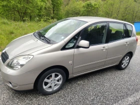 Toyota Corolla verso 2.0D4D, снимка 1