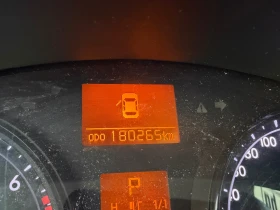 Toyota Avensis 1, 8-AUT-PANORAMA, снимка 13