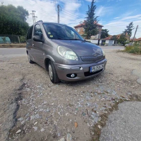 Toyota Yaris verso, снимка 3