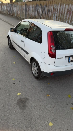 Обява за продажба на Ford Fiesta ~2 000 лв. - изображение 3 | Auto.bg Обява за продажба на Ford Fiesta ~2 000 лв. - изображение 3