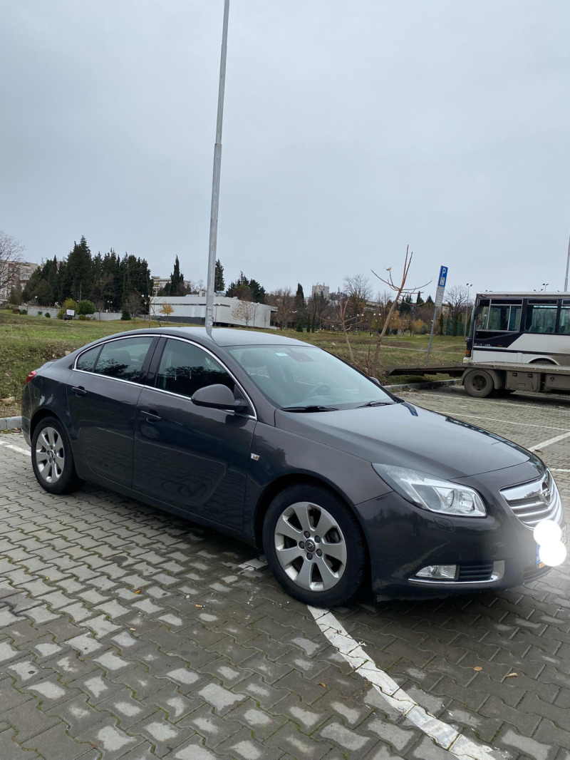 Opel Insignia, снимка 3 - Автомобили и джипове - 43440289