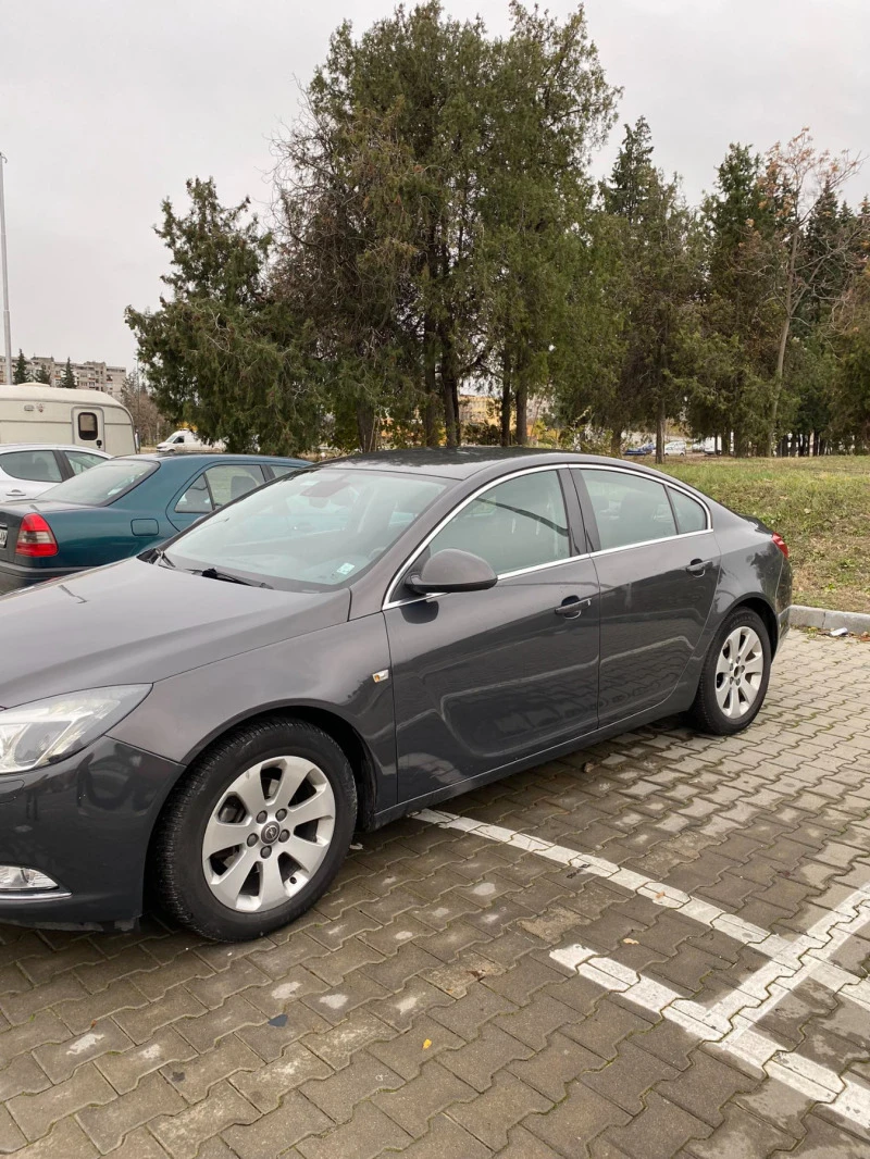 Opel Insignia, снимка 4 - Автомобили и джипове - 49535477